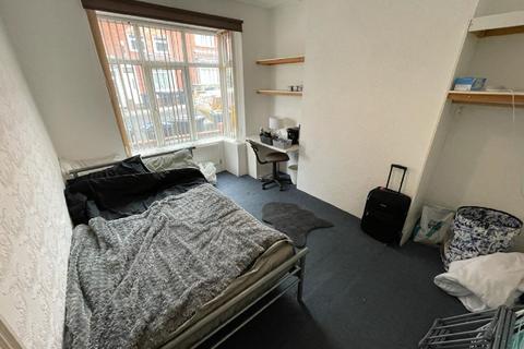 undefined, Birmingham B29