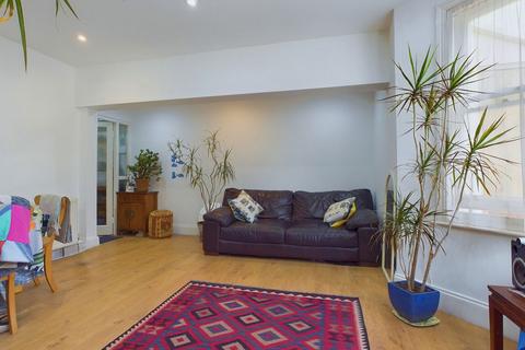 1 bedroom flat for sale, Hova Villas, Hove, BN3 3DG