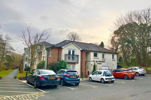 1 bedroom flat for sale, Kings Meadow Court, Lydney, GL15 5JU