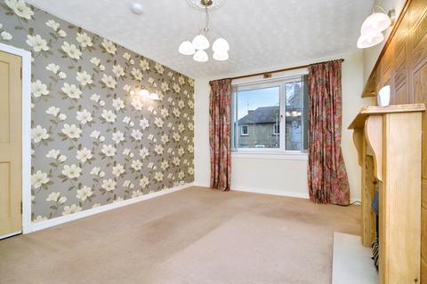 2 bedroom flat for sale, 118 Parkhead Avenue, Edinburgh, EH11 4RN