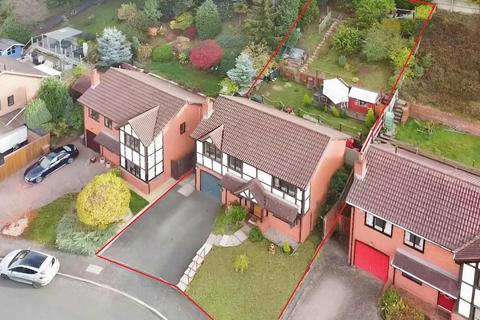 3 bedroom detached house for sale, Rhuddlan Way, Kidderminster DY10