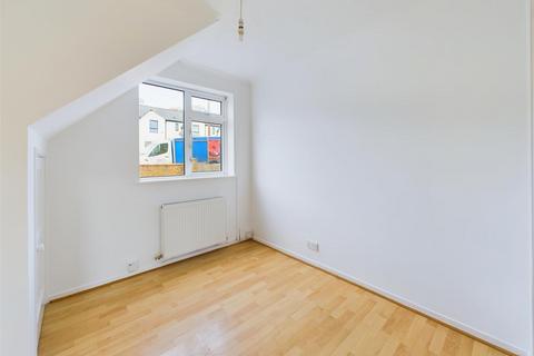 43 Bazeley Road, Matson, Gloucester, GL4 6JD