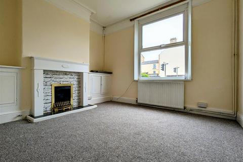 4 bedroom terraced house to rent, Fort Terrace, Barnstaple