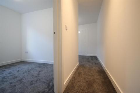 1 bedroom property to rent, Bristol Road South, Northfield B31