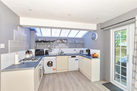 3 bedroom end of terrace house for sale, North Row, Uckfield, East Sussex