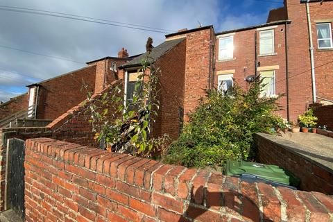 2 bedroom flat for sale, Derwent Street, Chopwell, Newcastle upon Tyne, Tyne and Wear, NE17 7HZ