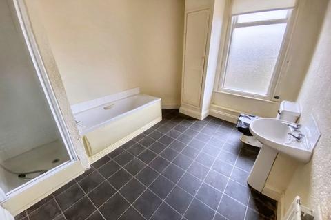 2 bedroom flat for sale, Derwent Street, Chopwell, Newcastle upon Tyne, Tyne and Wear, NE17 7HZ