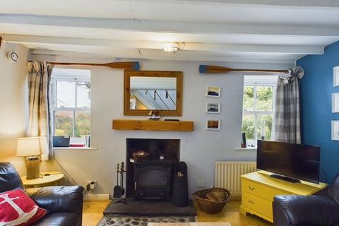 3 bedroom cottage for sale, 9 Primrose Hill, Castleton