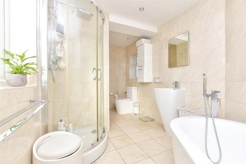 3 bedroom semi-detached house for sale, Lynmere Road, Welling, Kent