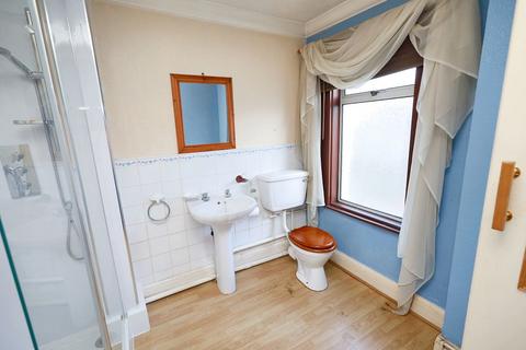 2 bedroom end of terrace house for sale, 32 Clarendon Road, Gravesend, Kent, DA12 2BP