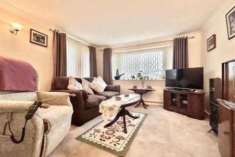 2 bedroom park home for sale, Newfield Drive, Garforth, Leeds