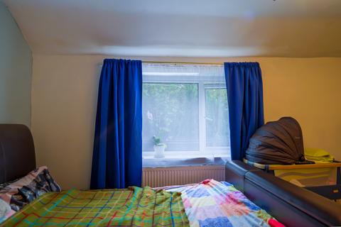 37 Bailey Lane, Bolton, BL2 5EN