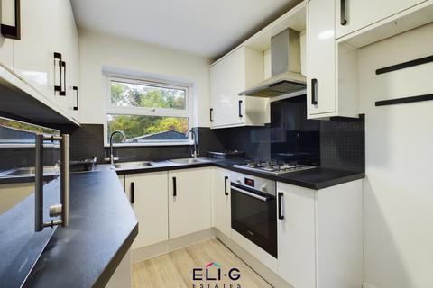 Stanway Gardens, Edgware, HA8