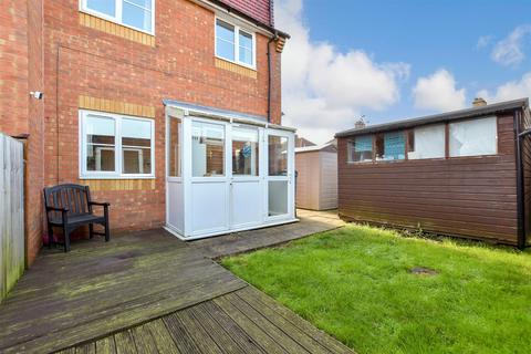 5 bedroom end of terrace house for sale, Drum Major Drive, Deal, Kent