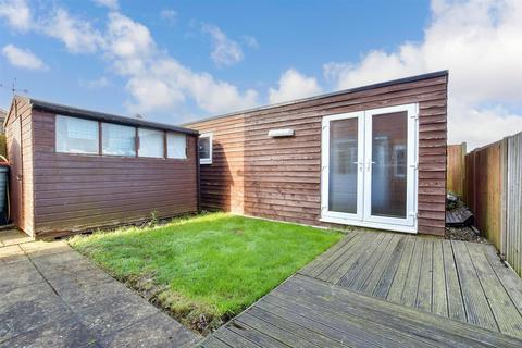 5 bedroom end of terrace house for sale, Drum Major Drive, Deal, Kent