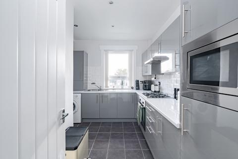 12 Almondside, Kirkliston, EH29 9BD