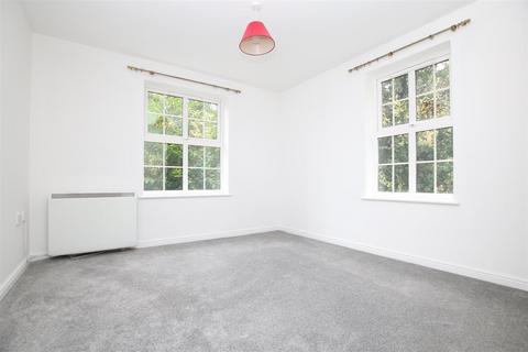 2 bedroom flat to rent, Mulberry Gardens, Old Guildford Road, Broadbridge Heath