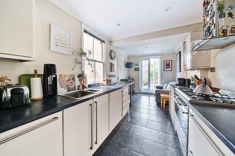 2 bedroom semi-detached house for sale, Albany Road, Walton-on-Thames, Surrey