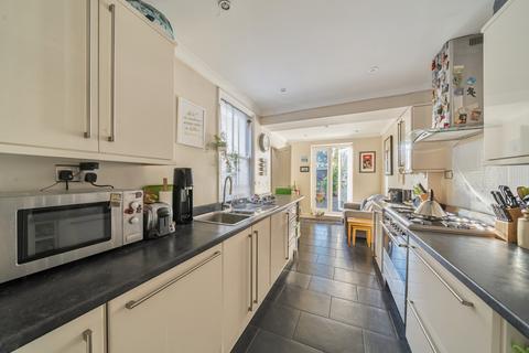 2 bedroom semi-detached house for sale, Albany Road, Walton-on-Thames, Surrey