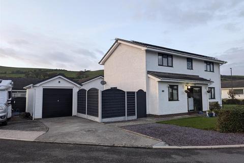 4 bedroom detached house for sale, Ger Y Llan, Penrhyncoch