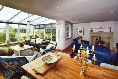 4 bedroom detached house for sale, Upper Marsh Lane, Keighley BD22