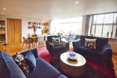 1 Upper Marsh Lane, Oxenhope, Keighley, BD22 9RH
