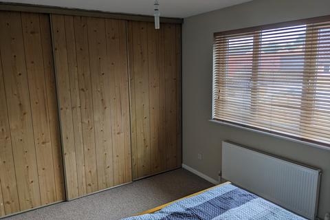 28 Bingham Close, Emerson Valley, Milton Keynes, MK4 2AU
