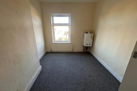 3 bedroom terraced house to rent, SELWYN STREET, BOLSOVER, CHESTERFIELD