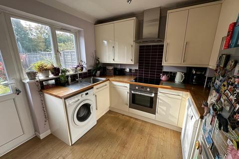 2 bedroom end of terrace house to rent, Two bed end-terrace, Stanway CO3