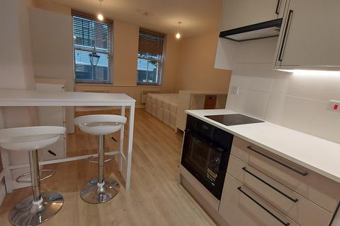 Studio to rent, Jerusalem Passage, London EC1V