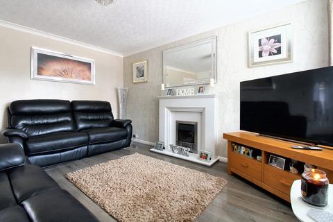 6 Alex Grierson Close, Binley, Coventry, CV3 2QJ