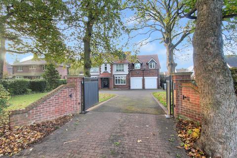 5 bedroom detached house for sale, Middlewich Road, Sandbach CW11