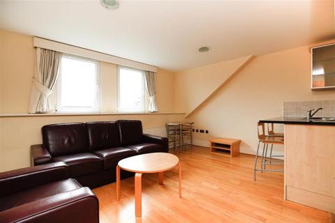 2 bedroom flat to rent, Osborne Road, Newcastle Upon Tyne NE2