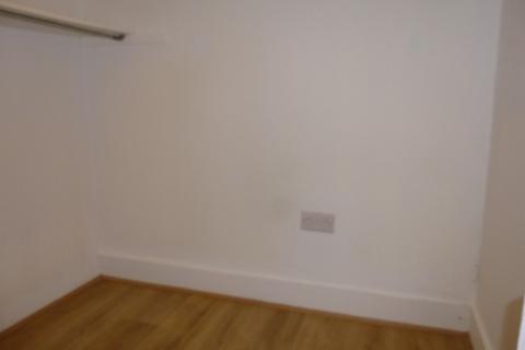 1 bedroom ground floor flat to rent, Hyndland Street, Glasgow G11