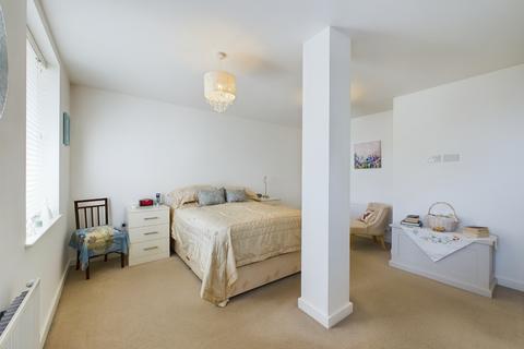 2 bedroom apartment for sale, Park House Apartments, Kingsley Park Terrace, Northampton,  NN2 7HL