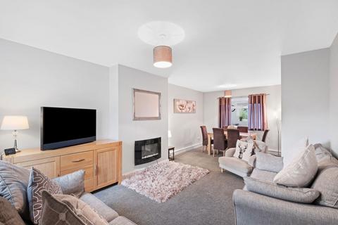 11 Jacomb Close, Lower Broadheath, Worcester, WR2 6SQ