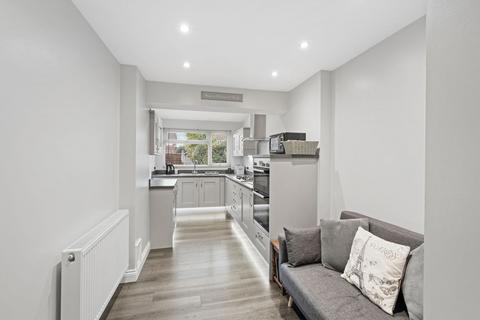 11 Jacomb Close, Lower Broadheath, Worcester, WR2 6SQ