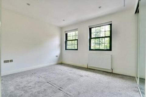 1 bedroom terraced house to rent, Winston  House, 1 High Road, Ickenham, UB10