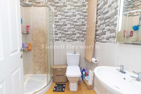 33 Boothroyden, Blackpool, FY1 2NT