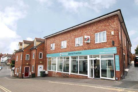 2 bedroom apartment to rent, Grove Street, Wantage OX12