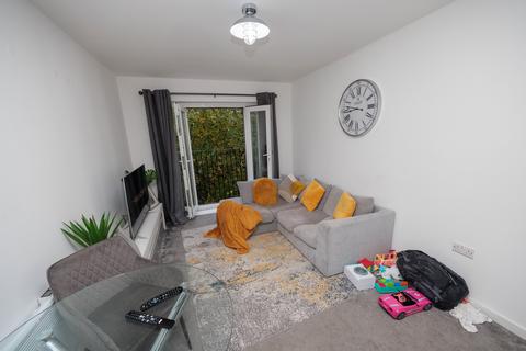 2 bedroom flat for sale, Meadowgate, Wigan WN6