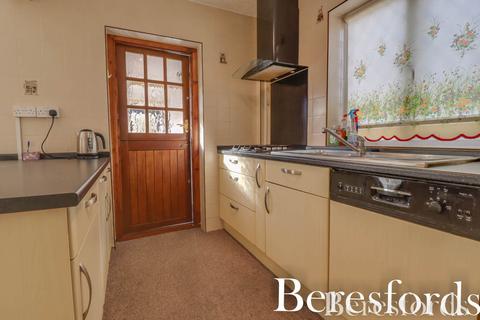 3 bedroom semi-detached house for sale, Lime Avenue, Brentwood, CM13