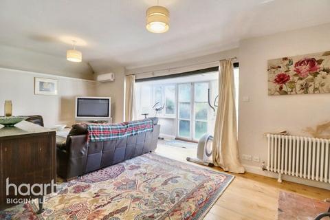 The Hermitage Cudham Road, Tatsfield, Westerham, TN16 2NS