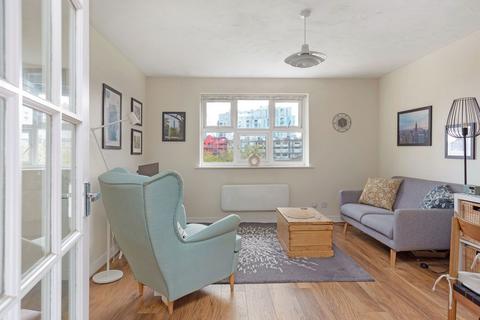 90 Basevi Way, London, SE8 3JS