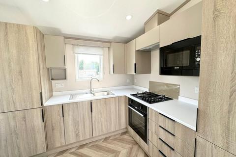 2 bedroom lodge for sale, Castle View Park