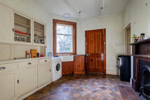 16 Ancaster Drive, Glasgow, G13 1ND