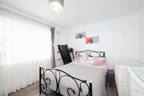 1 bedroom flat for sale, Grant Road, Harrow