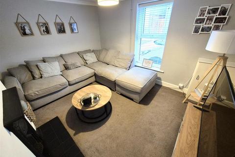 2 bedroom end of terrace house for sale, Shelley Road, Poole BH12