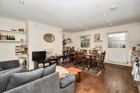 2 bedroom apartment for sale, 20 Hillingdon Road, Uxbridge, Greater London