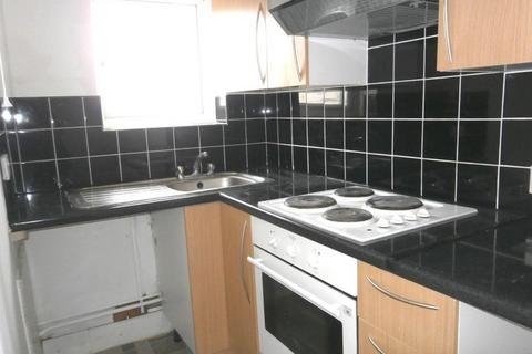 1 bedroom flat to rent, Park Road, Bexhill on Sea